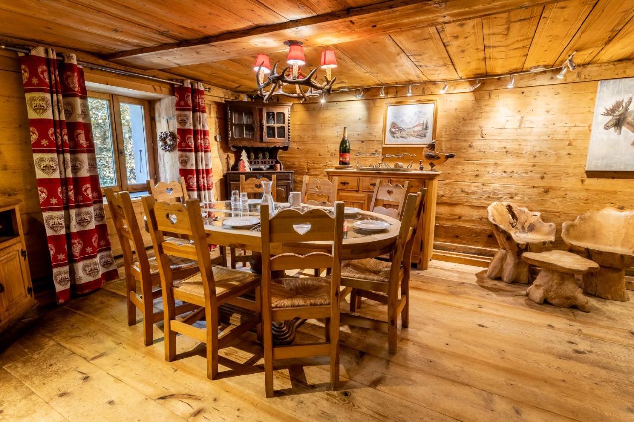 Chalet Pele - Alpes Travel - Central Chamonix - Sleeps 11 ภายนอก รูปภาพ